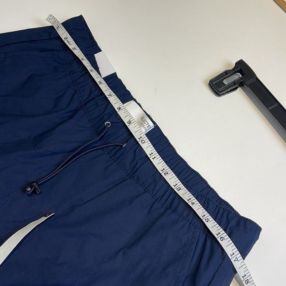 SELECTED Homme Brady Organic Cotton/Nylon Flex Shorts - Navy Large - Picture 7 of 8